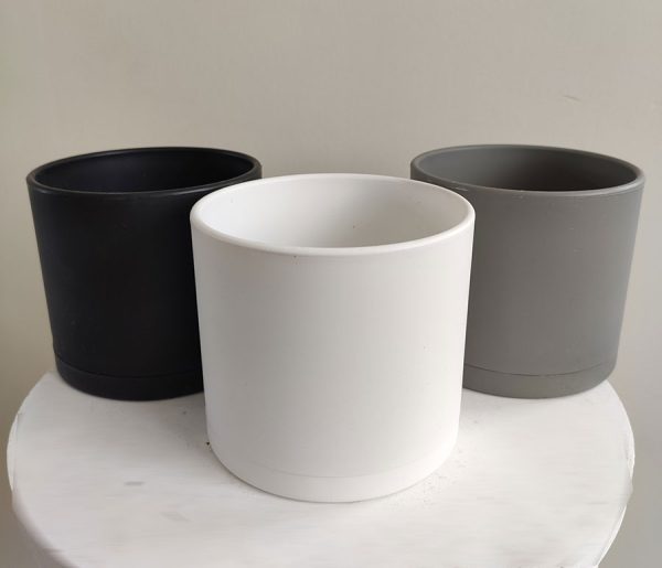 گلدانهای پلاستیکی دایرهای