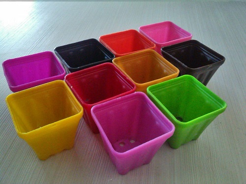 گلدان های پلاستیکی بزرگ برای محل کار