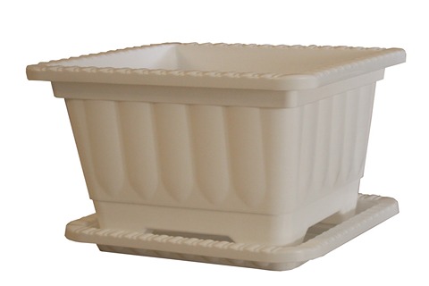 گلدان های پلاستیکی لبه دار