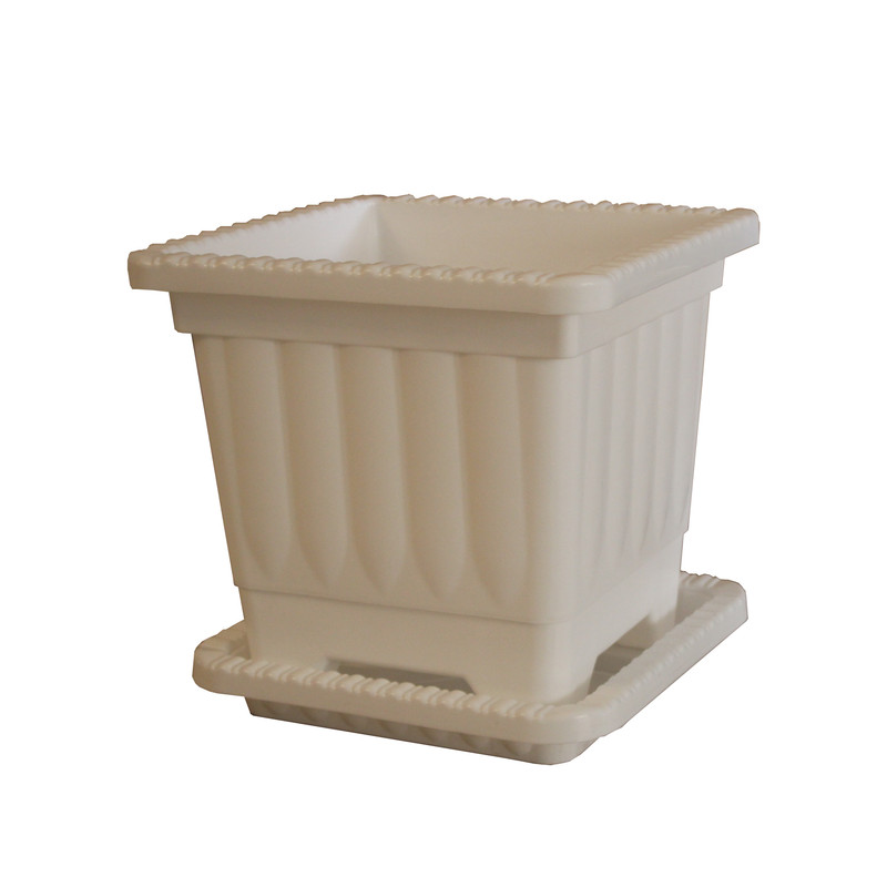 گلدان های پلاستیکی مربع ساده