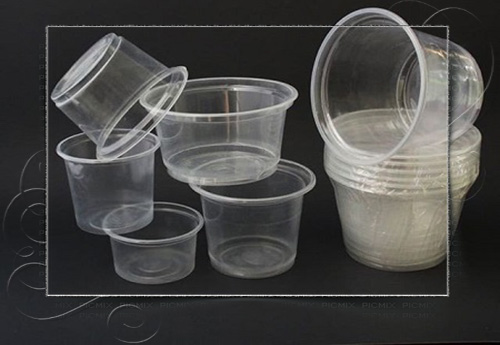 گلدان های پلاستیکی شفاف