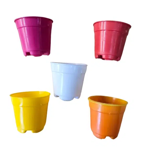 گلدان‌ های پلاستیکی کوچک