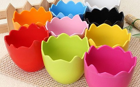 گلدان های پلاستیکی کوچک