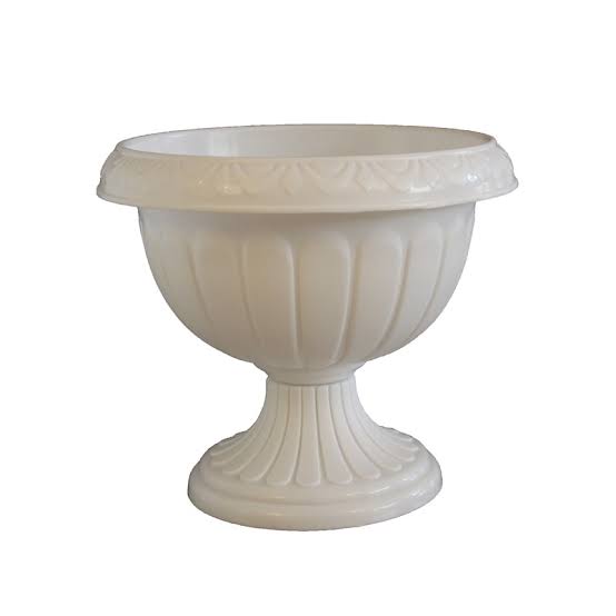 گلدان پلاستیکی پایه‌دار