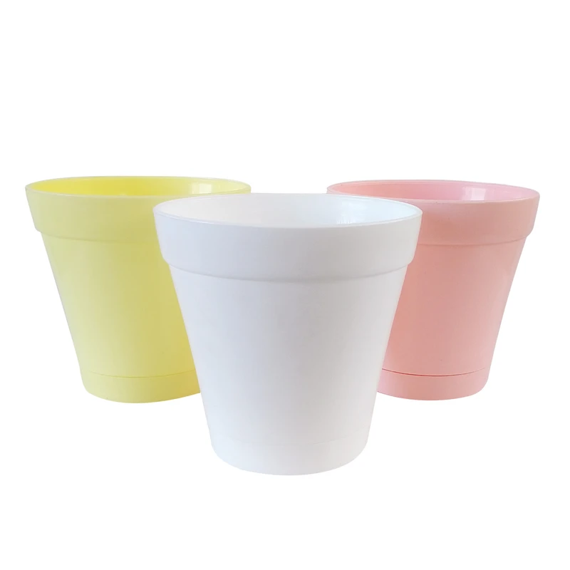 گلدان پلاستیکی استوانه‌ای