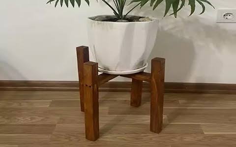 گلدان پلاستیکی چوبی
